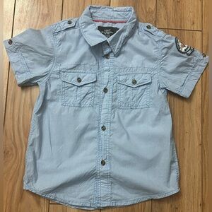 H&M Light Blue Button-Up Shirt